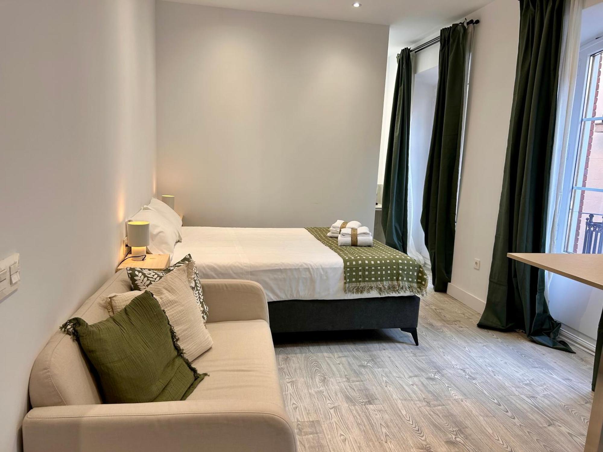 Insidehome Ciudad Del Cine Valladolid Zewnętrze zdjęcie