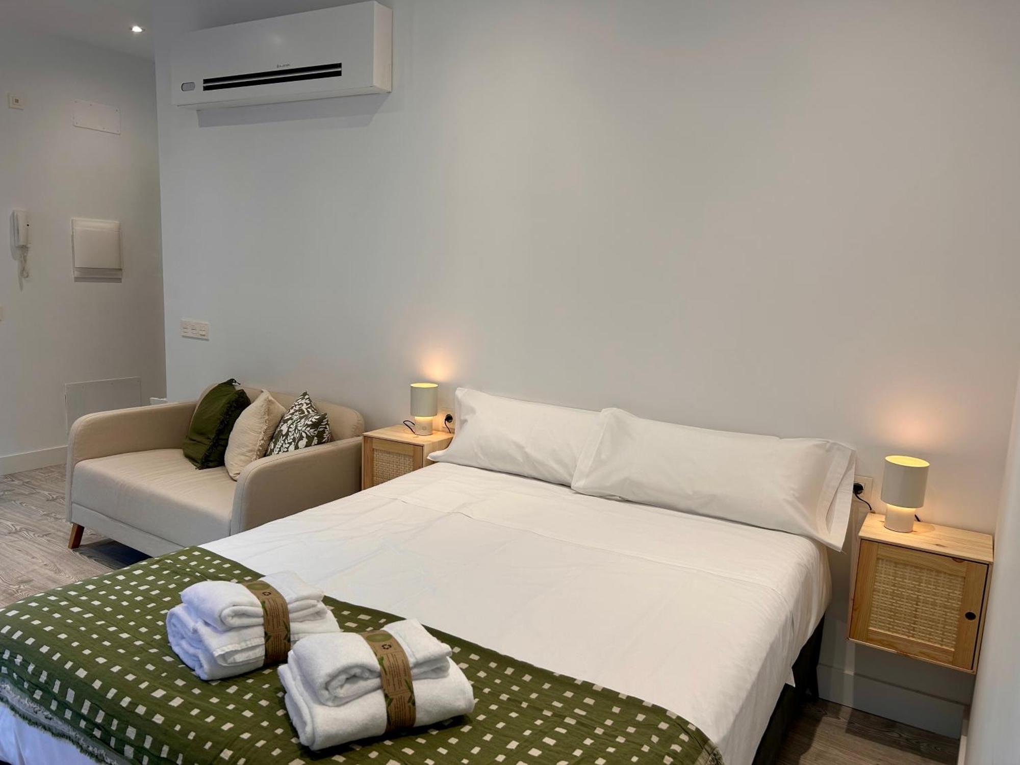 Insidehome Ciudad Del Cine Valladolid Zewnętrze zdjęcie