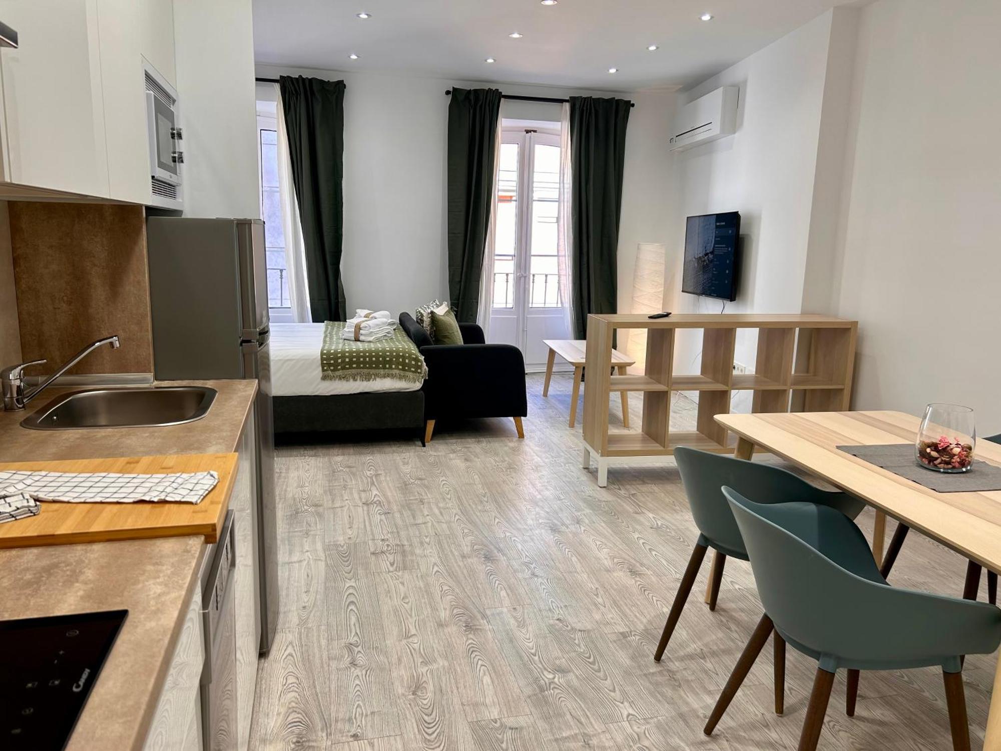 Insidehome Ciudad Del Cine Valladolid Zewnętrze zdjęcie