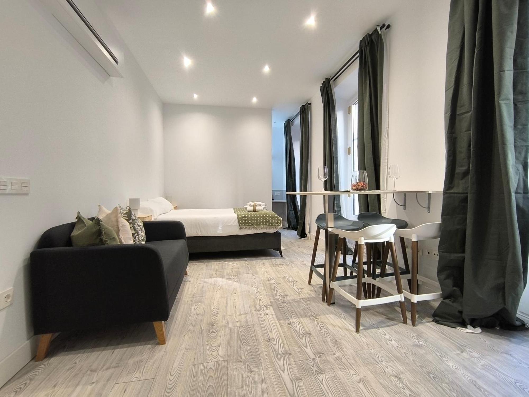 Insidehome Ciudad Del Cine Valladolid Zewnętrze zdjęcie