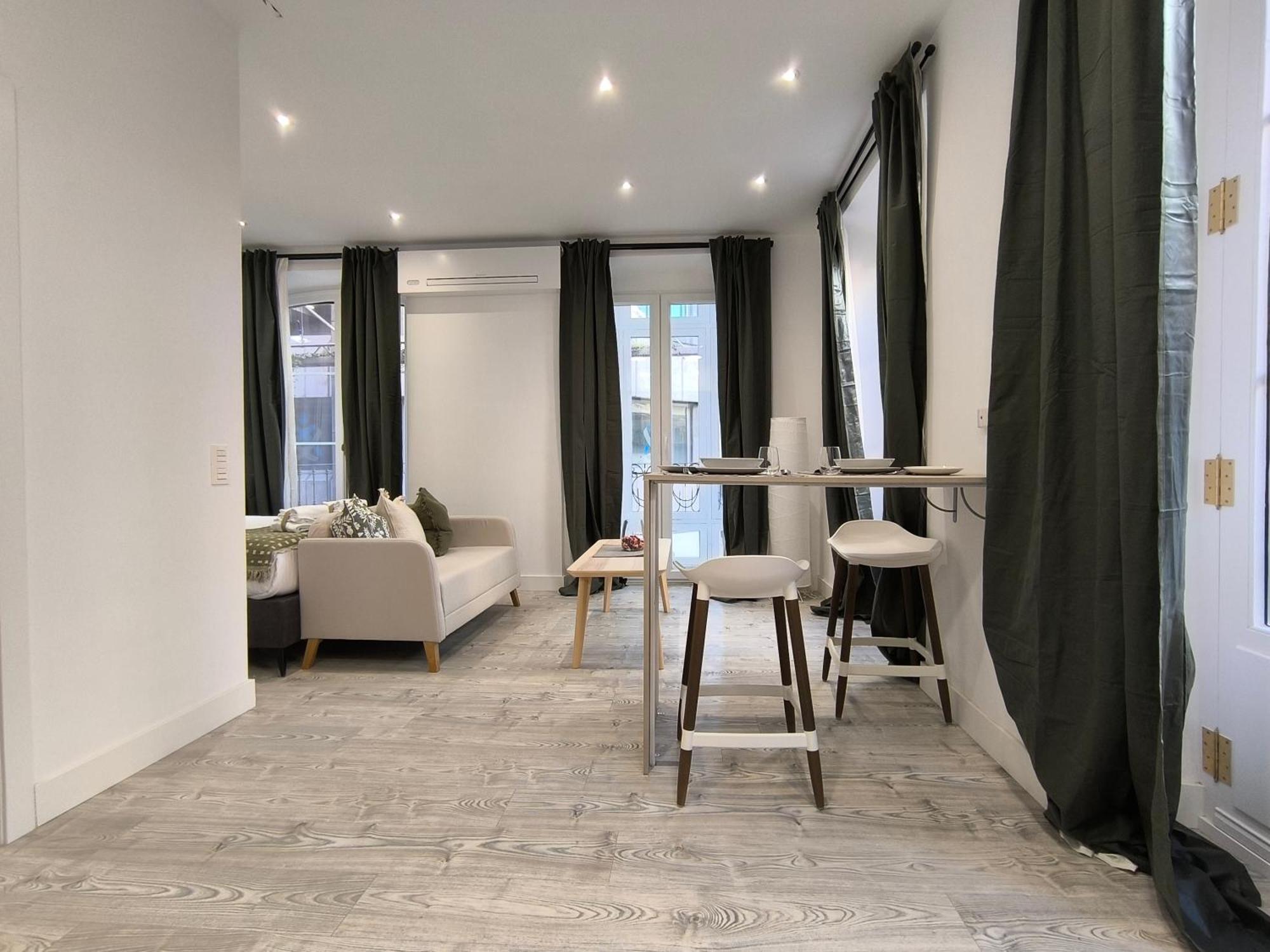 Insidehome Ciudad Del Cine Valladolid Zewnętrze zdjęcie